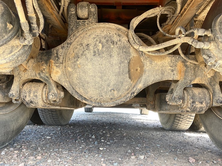 2000-caterpillar-c12-image-48
