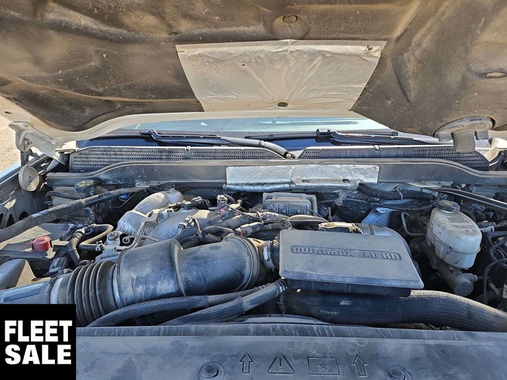 2019-chevrolet-silverado-3500hd-image-14