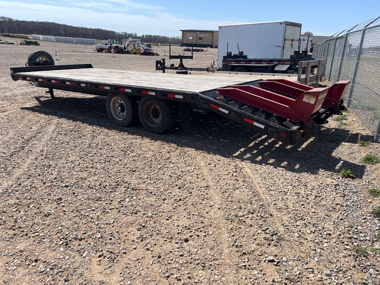 #1204-•-2021-towmaster-flatbed-trailer-(has-mn-title)-image-5