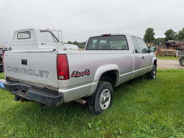 1994-chevrolet-k2500-image-3