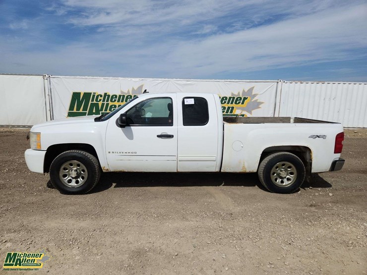 2009-chevrolet-silverado-1500-image-6