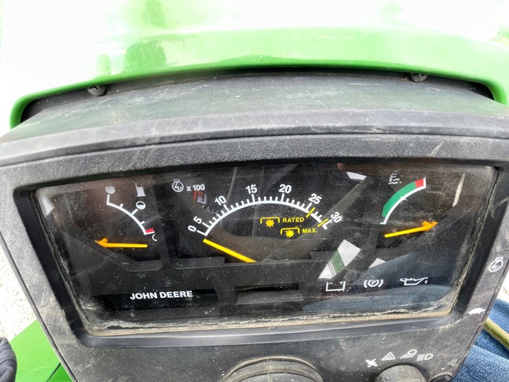 john-deere-790-image-25
