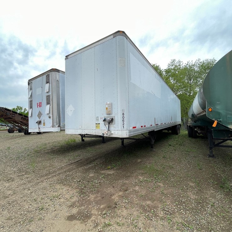 2008 STOUGHTON TRAILER