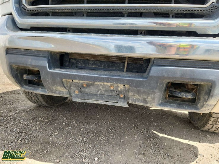 2017-gmc-sierra-2500hd-image-46