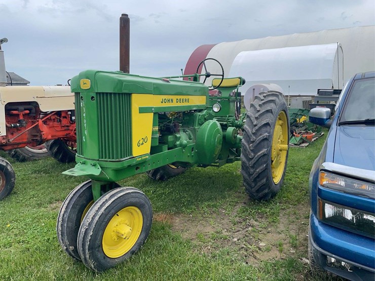 john-deere-620-image-1