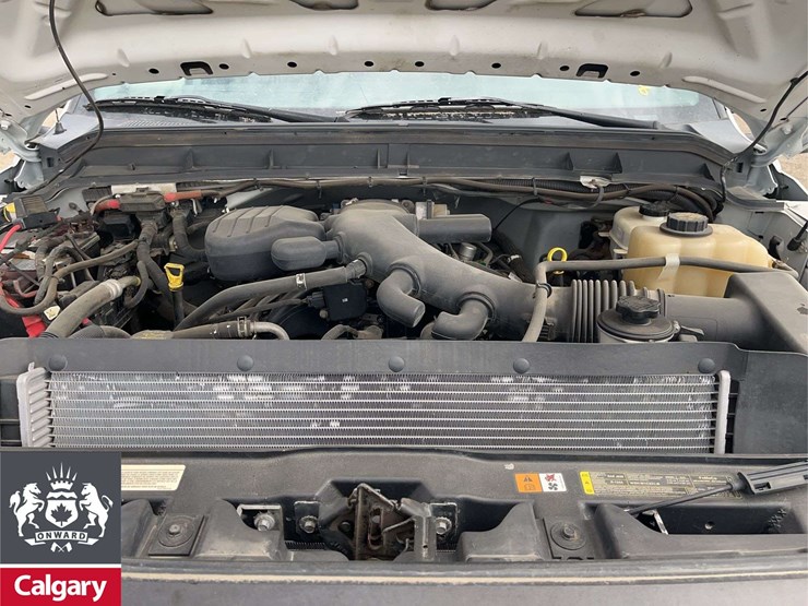 2011-ford-f550-image-26