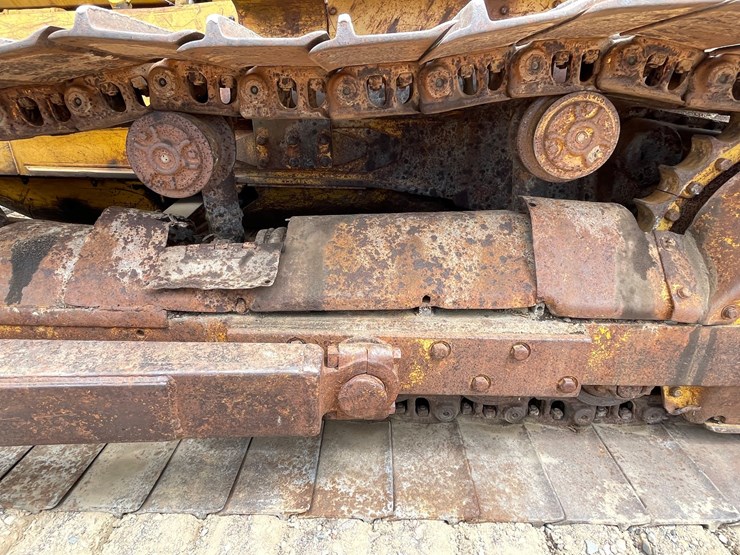 1974-caterpillar-d5-image-26