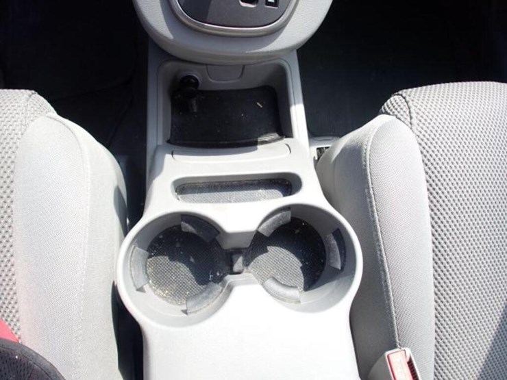 2007-kia-rondo-ex-sport-utility-vehicle-knafg52667-image-21