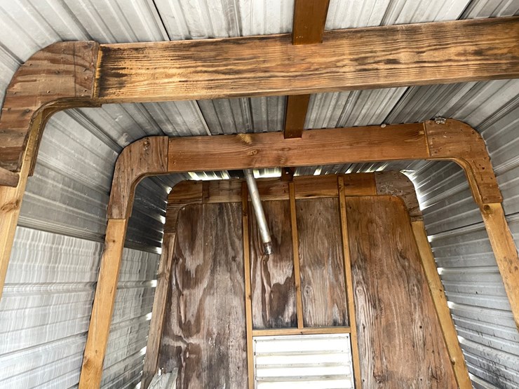 #2821-•-shed-with-contents-(g)-image-6