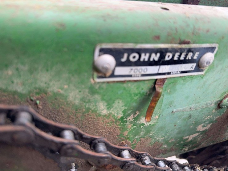 john-deere-7000-image-4