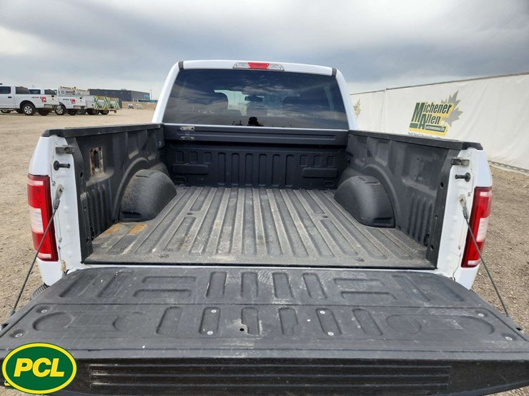 2020-ford-f150-image-9