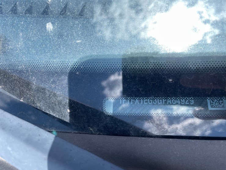 2015-ford-f150-image-25