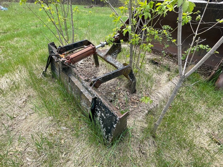 #2877-•-skid-steer-bucket-(or)-image-1