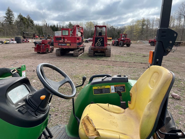 2005-john-deere-4120-image-17
