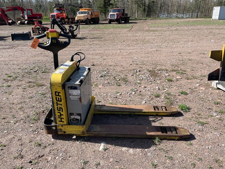 hyster-w40z-image-1