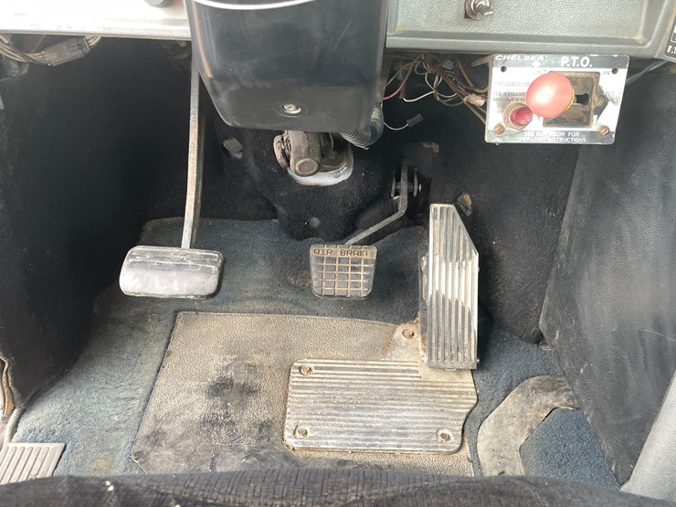 1999-mack-ch600-image-46