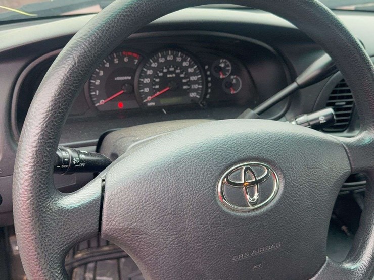 2006-toyota-tundra-image-13