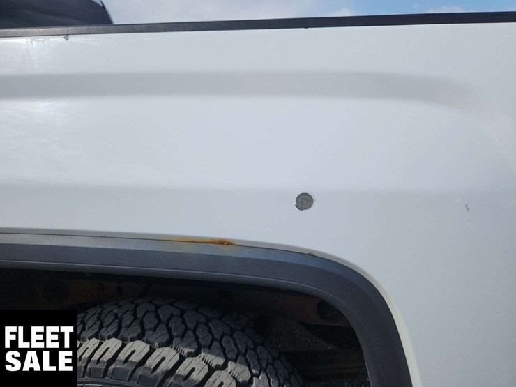 2015-gmc-sierra-1500-image-44