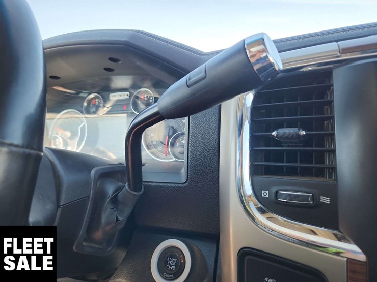 2014-dodge-2500-image-27