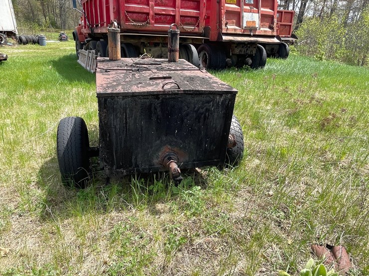 #2873-•-tar-kettle-on-trailer-(or)-image-4