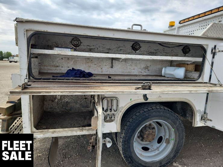 2013-ford-f450-image-15