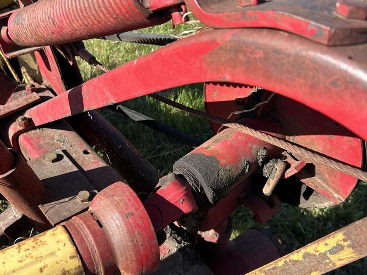 new-holland-456-image-19