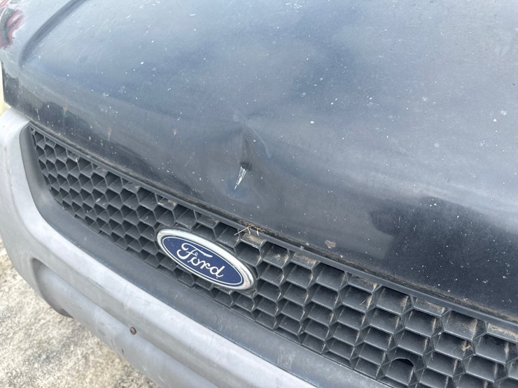 2001-ford-escape-image-16
