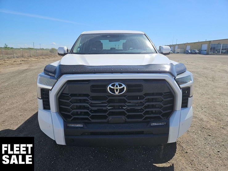 2023-toyota-tundra-image-6