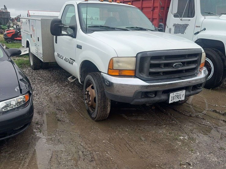 2000-ford-f550-image-2