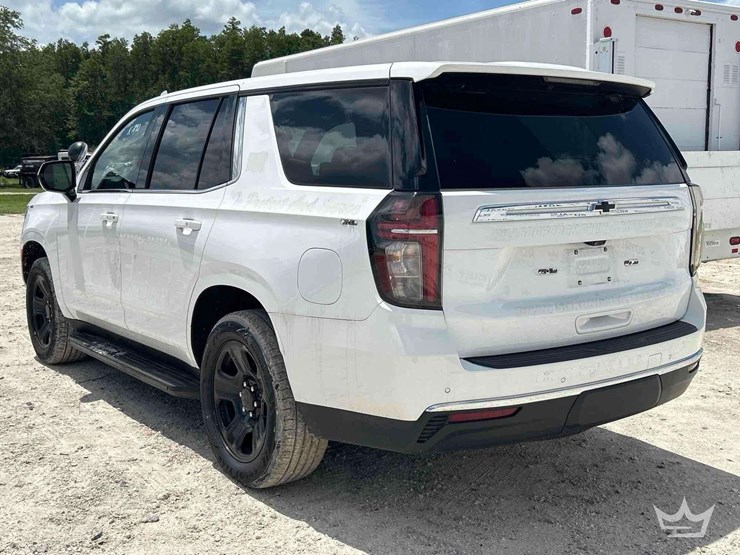 2024-chevrolet-tahoe-image-4