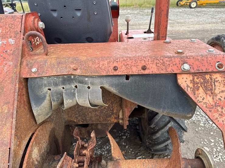 ditch-witch-3700-image-7
