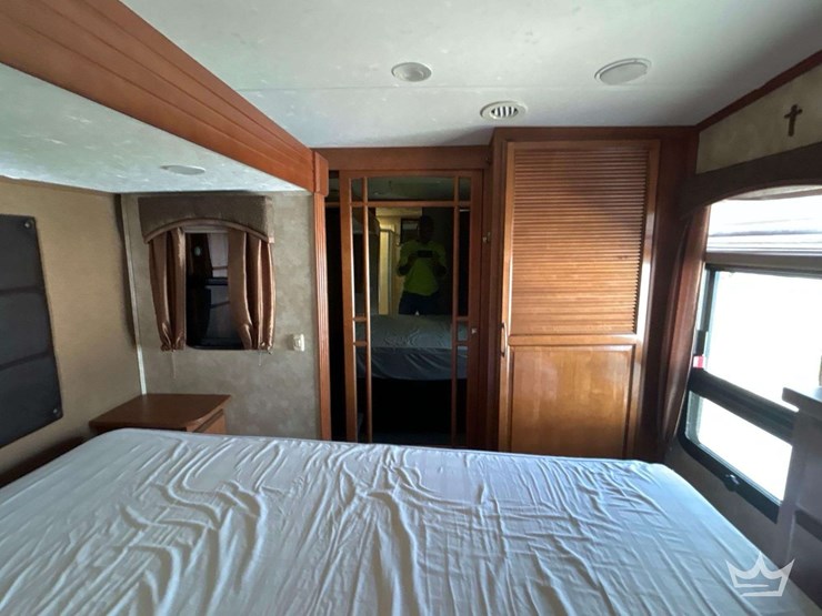 2013-forest-rive-brookstone-310ls-5th-wheel-t/a-travel-trailer-image-33