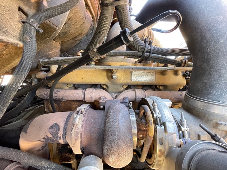 2000-caterpillar-c12-image-58