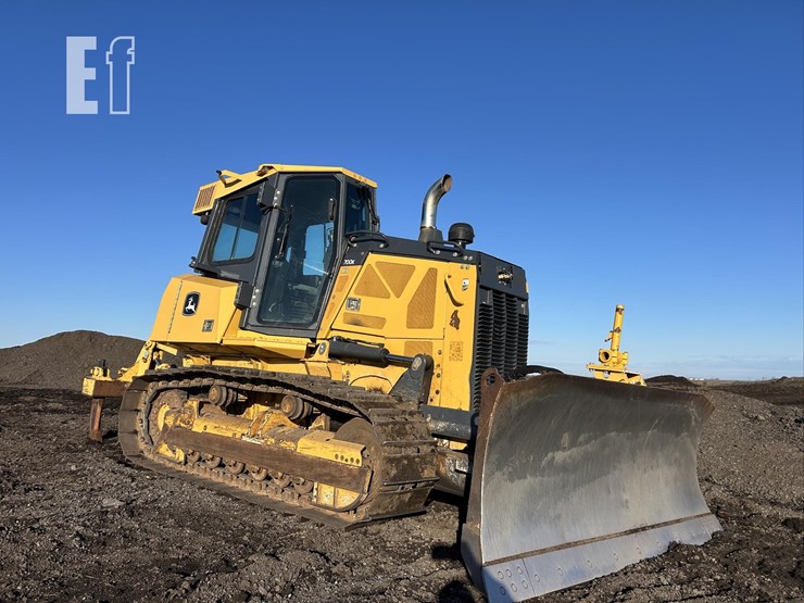 2017-deere-700k-xlt-image-57