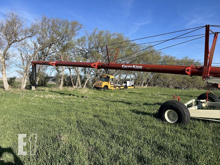 buhler-farm-king-16104-image-6