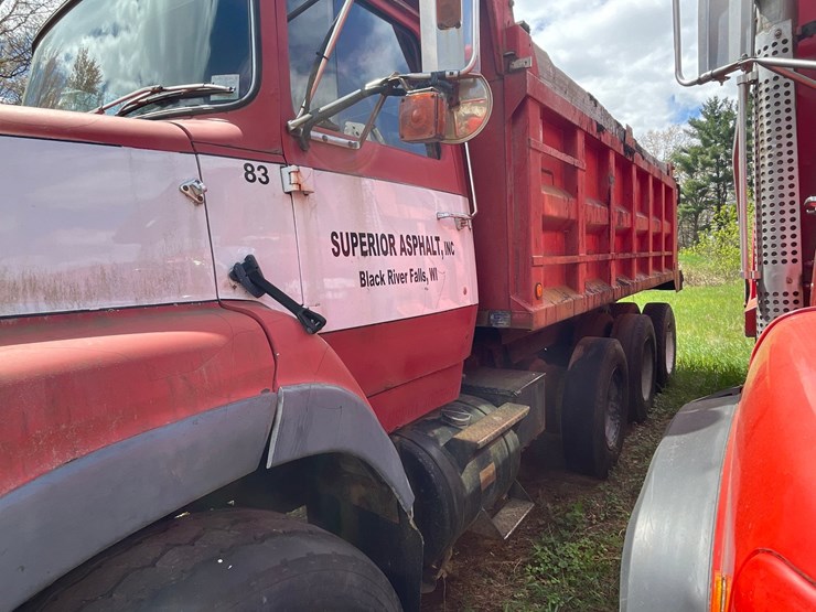 1989-ford-l9000-image-4