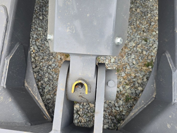 2024-takeuchi-tb290-image-58