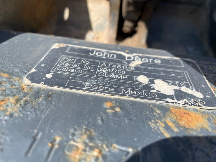 deere-17g-image-7