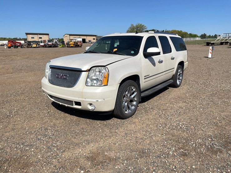 2008-gmc-yukon-denali-image-1