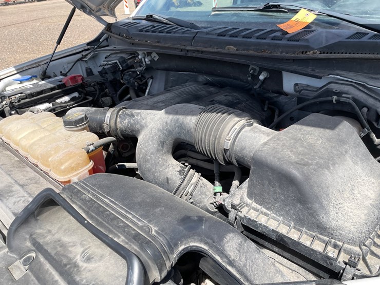 2015-ford-f150-image-29