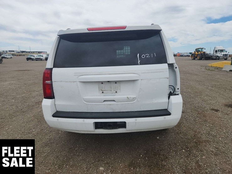 2018-chevrolet-tahoe-image-7