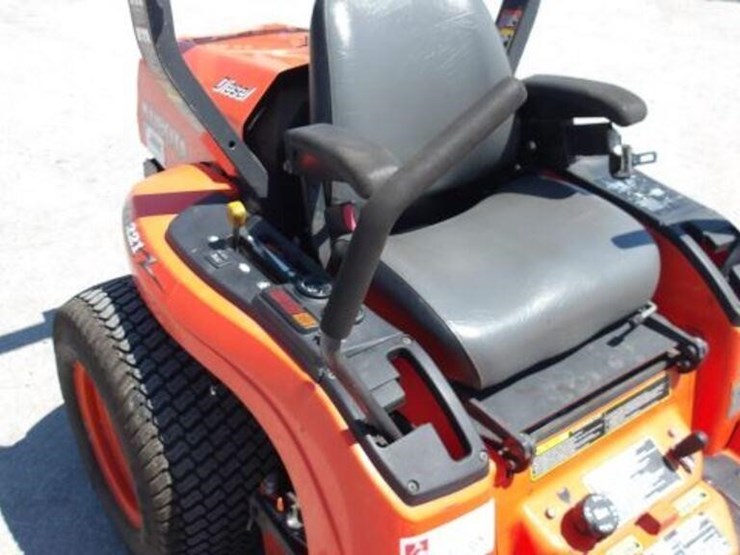kubota-zd221-image-16