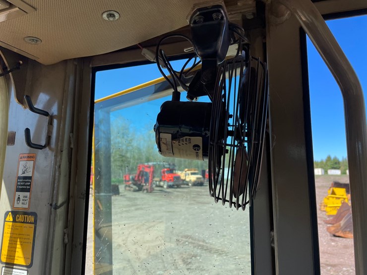1993-deere-772bh-image-61