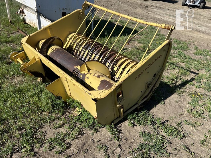 new-holland-717w-image-5