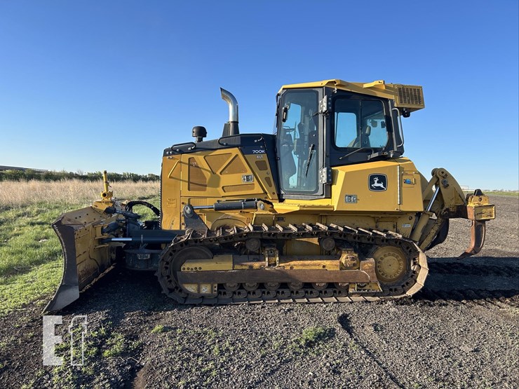 2017-deere-700k-xlt-image-8
