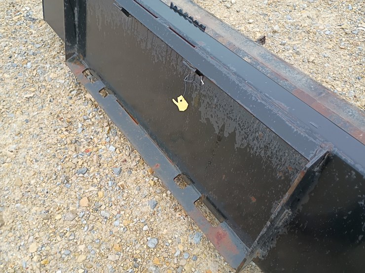 #24744-•-78"-smooth-bucket-skid-steer-attachment-image-8