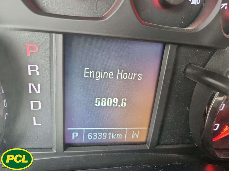 2018-chevrolet-silverado-1500-image-14
