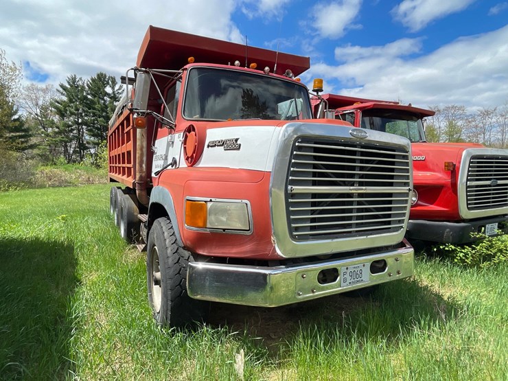 1989-ford-l9000-image-1