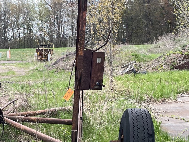 #2811-•-metal-transport-frame-(g)-image-2