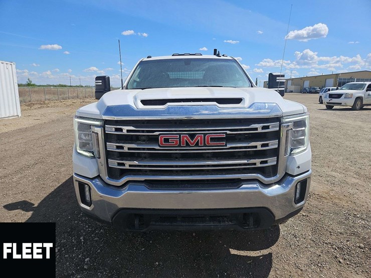 2022-gmc-sierra-2500hd-image-8